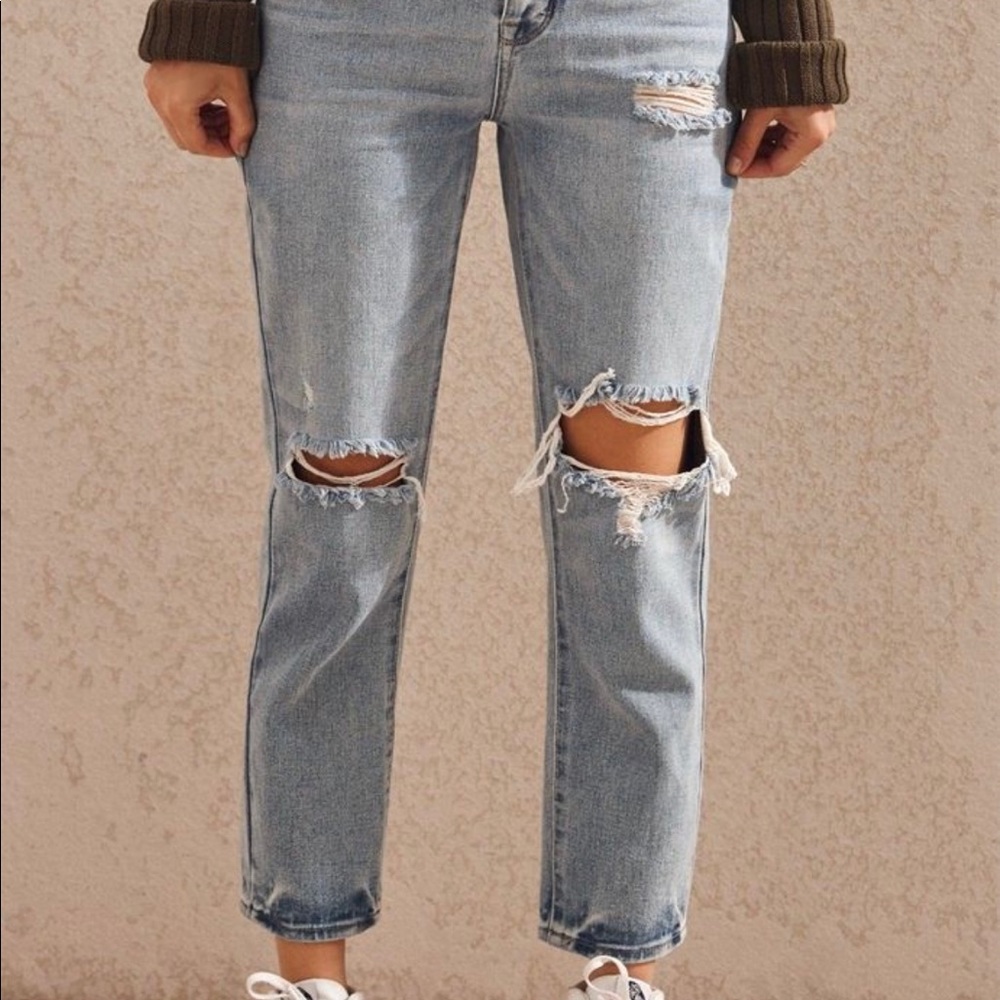 Pacsun ripped mom jeans